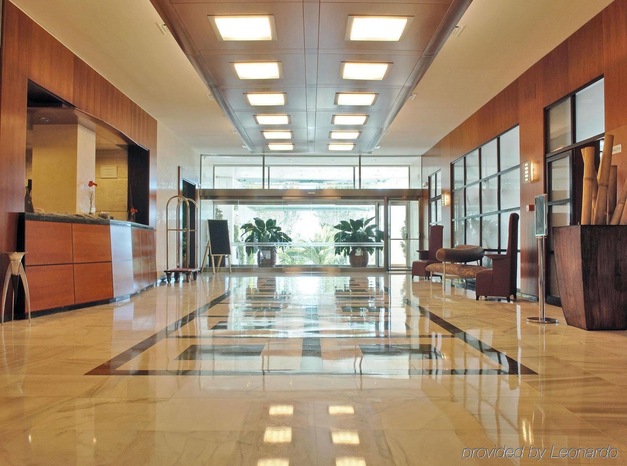 Exe Las Adelfas Córdoba Interior foto